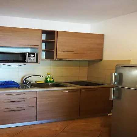 House Uljana - Two Bedroom With Terrace 2 Zuljana